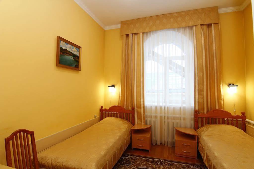 Gostinitsa Nica Barnaul Hotel Ngoại thất bức ảnh