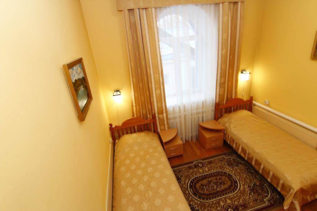 Gostinitsa Nica Barnaul Hotel Ngoại thất bức ảnh